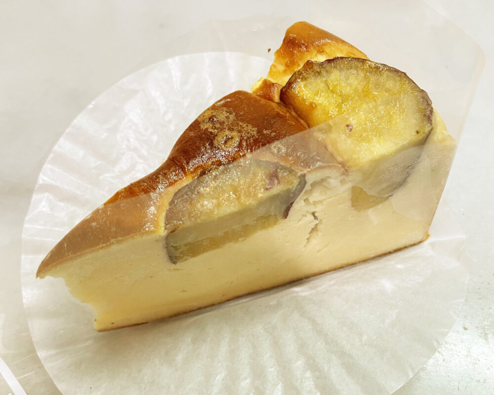 とみつ金時チーズケーキ